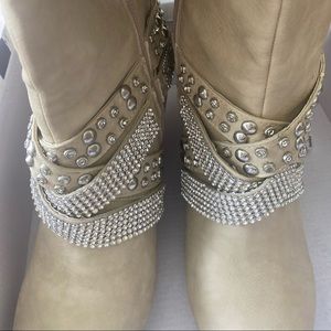 Like New. Worn twice.